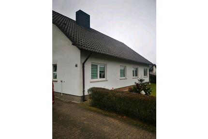 Charmantes Einfamilienhaus mit großem Garten in Wallerfangen