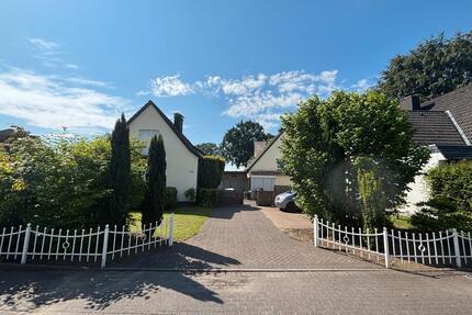 Älteres Haus auf 754 qm Grundstück in Verl von privat