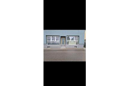 Ladengeschäft - 1.750,00&nbsp;EUR Kaltmiete, ca.&nbsp; 120,00&nbsp;m&sup2; in Lauffen am Neckar (PLZ: 74348)
