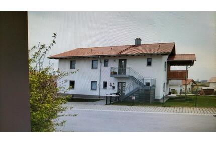 Mietwohnung - 1.050,00&nbsp;EUR Kaltmiete, ca.&nbsp; 120,00&nbsp;m&sup2; in Kirchweidach (PLZ: 84558)