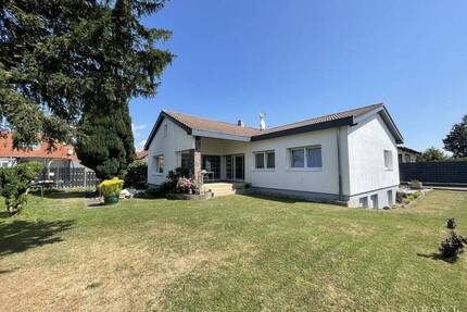 Generationenwohnen in Öpfingen: Zwei Wohneinheiten mit Potenzial