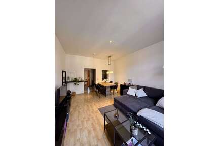 Wohnung zum Mieten in Halle 500,00 € 52.47 m²