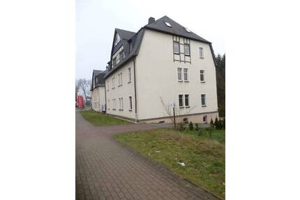 Große Familienwohnung in Zentraler Lage - Oelsnitz/Erzgeb.-Oelsnitz