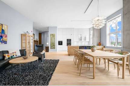 Wohnung zum Kaufen in Flensburg 1.479.000,00 € 140.39 m²