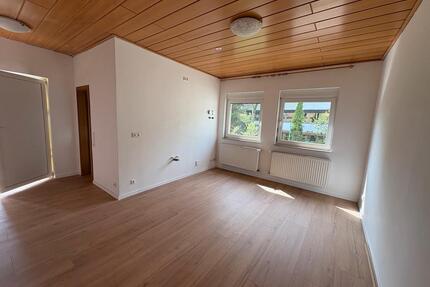 Helle, renovierte Ein-Zimmer-Wohnung - Lüdenscheid Staberg