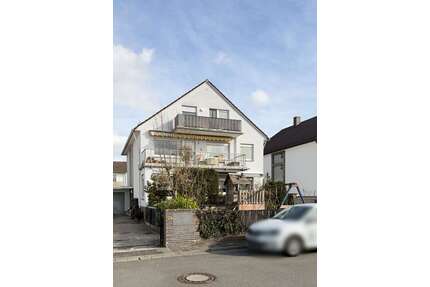 Haus zum Kaufen in Langen 1.119.000,00 € 325.76 m²