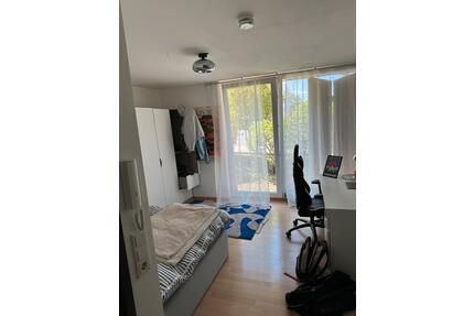 Mietwohnung - 570,00&nbsp;EUR Kaltmiete, ca.&nbsp; 26,00&nbsp;m&sup2; in Regensburg (PLZ: 93053) Galgenberg