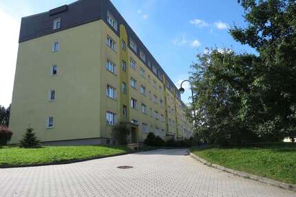 Wohnung zum Mieten in Stollberg 227,00 € 46.8 m²