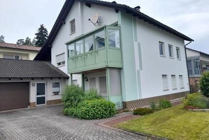 Einfamilienhaus in Stockheim - 245.000,00&nbsp;EUR Kaufpreis, ca.&nbsp; 130,00&nbsp;m&sup2; in Stockheim (PLZ: 96342)