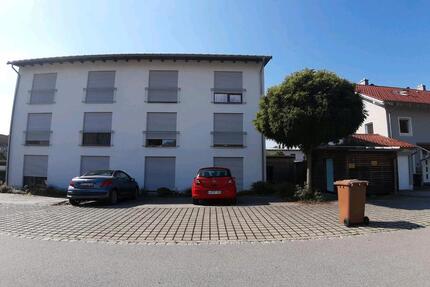 Studentenwohnung Deggendorf - 320,00&nbsp;EUR Kaltmiete, ca.&nbsp; 23,00&nbsp;m&sup2; in Deggendorf (PLZ: 94469)