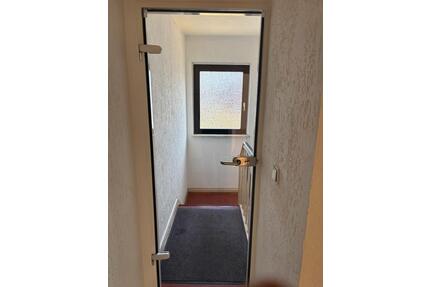 Eine helle 3.5 Zimmer Wohnung zu vermieten - Oberhausen Biefang