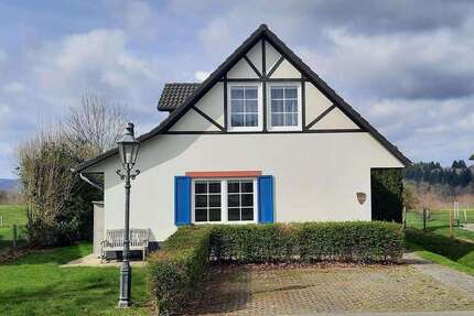 Haus zum Kaufen in Cochem 210.000,00 € 83 m²