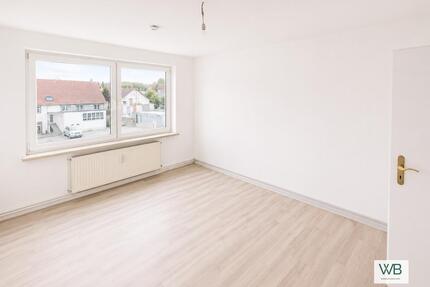 Renovierte 4-Zimmer Wohnung in Aschersleben - 1 Miete frei