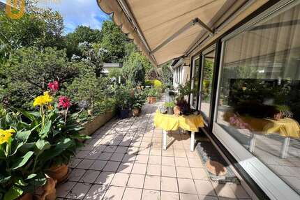 Haus zum Kaufen in Obertshausen 580.000,00 € 214.16 m²