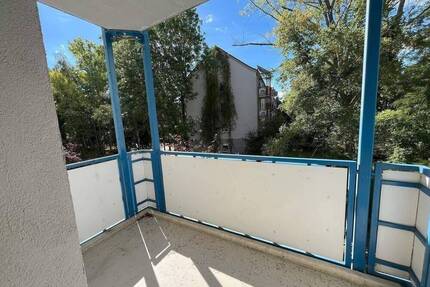 Super 4-Zimmer-Wohnung.....helle, moderne 4 - Zimmer-Wohnung, Einbauküche gegen Aufpreis möglich...sofort einzugsfertig - Zwickau Eckersbach