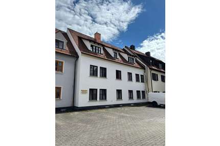 Wohnung zum Mieten in Günzburg 925,00 € 77 m²