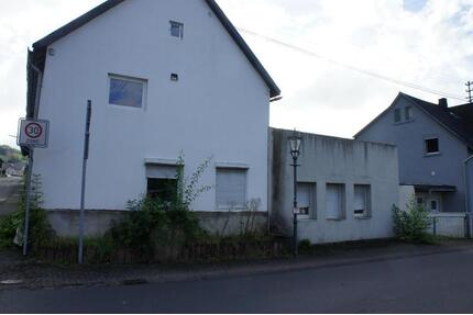** MEHRFAMILIENHAUS - ROHBAU - FÜR HANDWERKER UND INVESTOREN ** - Freirachdorf