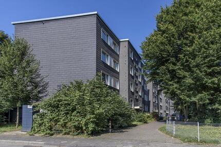 Wir renoiren für Sie! gut geschnittene 3-Zimmer-Wohnung im Erdgeschoss und Balkon in Wickrath-Mitte - Mönchengladbach West