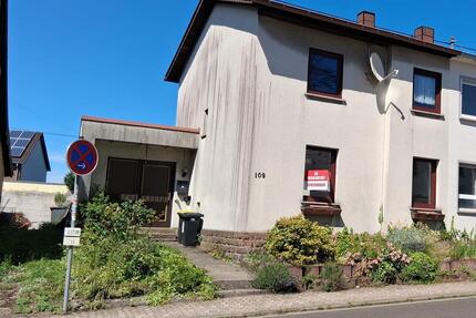 Doppelhaushälfte mit Garage und Garten - Püttlingen
