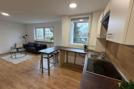 Exclusive Lichtdurchflutete 2-Zimmer-Wohnung in Nürnberg mit Balkon