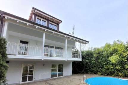 Haus zum Kaufen in Schopfheim 675.000,00 € 272 m²