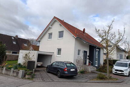 Gepflegtes Einfamilienhaus mit Garten in ruhiger Lage - Wiernsheim