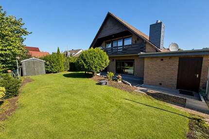 Haus zum Kaufen in Adendorf 565.000,00 € 261 m²
