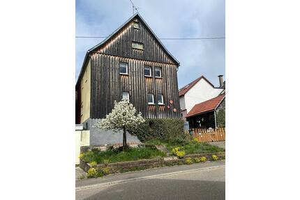 Älterer kleiner Bauernhof mit Scheune, Stall, div. Schuppen - Wertheim