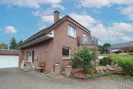 Haus zum Kaufen in Garbsen 440.000,00 € 158 m²
