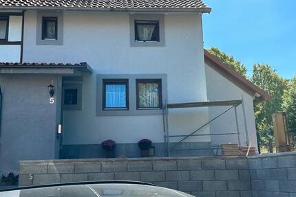 Doppelhaushälfte mit ausgebautem Dachgeschoss zu verkaufen - Lamspringe