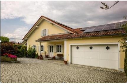 Schöne 3-Zimmer Dachgeschosswohnung in Passauer Bestlage