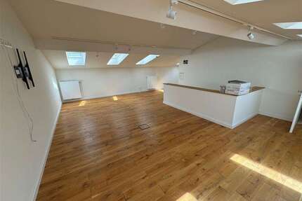 Büro in Halvesbostel 990,00 € 165.45 m²