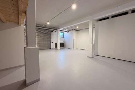Halle in Asbach-Bäumenheim 1.250,00 € 140.56 m²