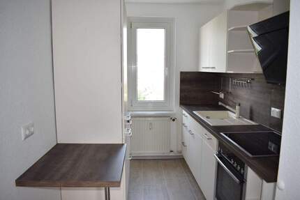 Einbauküche - Bad mit Dusche - Top saniert!!! - Neukieritzsch