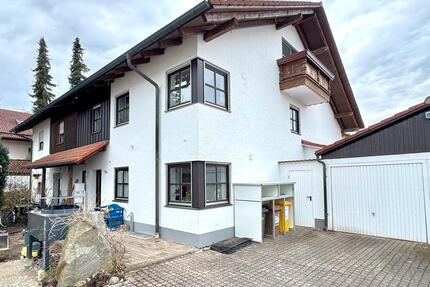 Große, helle 4 ZKB Wohnung mit Balkon über 2 Etagen in Aying Dürrnhaar