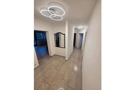 Hochwertig möblierte 3-Zimmer-Wohnung auf Zeit,Balkon&TG, Allinkl - Biberach an der Riß