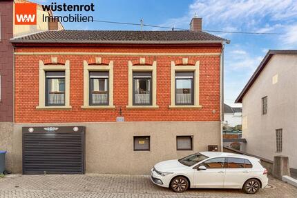 Charmantes Einfamilienhaus mit Garten in Saarbrücken-Altenkessel