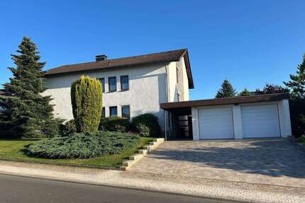 Haus zum Kaufen in Habichtswald 399.000,00 € 215 m²