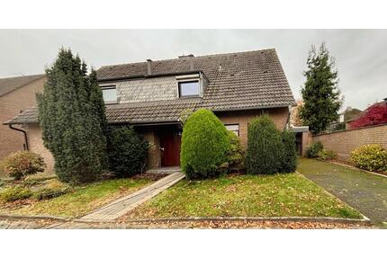 „Glückliche Chance in MG am Nordpark“ DHH mit Garage und Garten - Mönchengladbach West