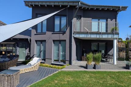 Luxuriöses Freistehendes Einfamilienhaus - Mayen