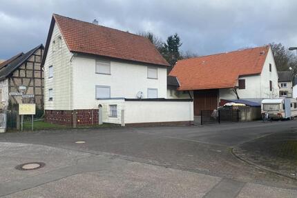 Wohnhaus mit Scheune - 140.000,00&nbsp;EUR Kaufpreis, ca.&nbsp; 149,00&nbsp;m&sup2; in Reiskirchen (PLZ: 35447)