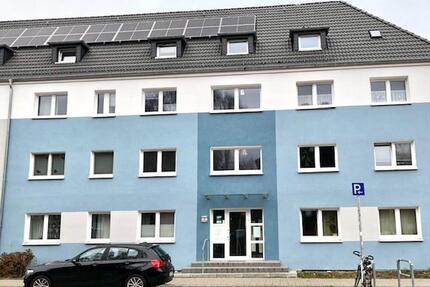 Perfekt für uns: günstig geschnittene 2,5-Zimmer-Wohnung - Kiel Wik