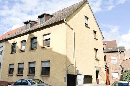 Haus zum Kaufen in Frankfurt 1.326.000,00 € 278 m²