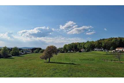 Provisionsfreies Baugrundstück in Ohorn – zwischen Natur & Lebensqualität