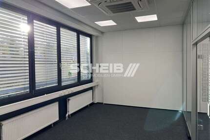 Büro in Bad Friedrichshall 2.874,70 € 323 m²