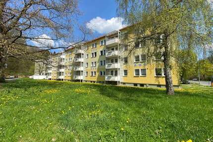 Wohnung zum Mieten in Suhl 402,27 € 59.04 m²