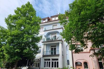 Charmante 3-Zimmer-Altbauwohnung mit zwei Balkonen in Freiburg-Herdern - Freiburg im Breisgau
