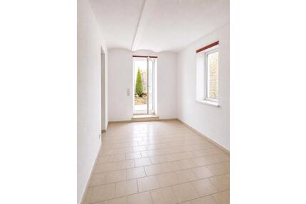 2 Zimmer Souterrain Wohnung in Toplage - Sankt Wendel