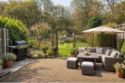 Haus zum Kaufen in Mönchengladbach 399.000,00 € 223 m²