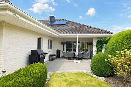 Haus zum Mieten in Friedewald 1.700,00 € 145 m²